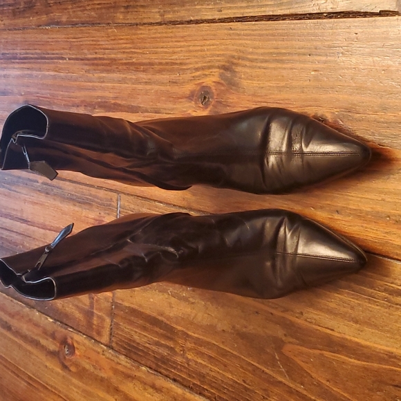 Monolo Blahnik Shoes - Manolo Blahnik womens booties